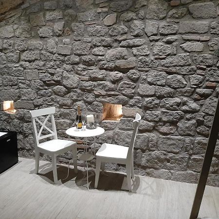 Al22 Di Piazza Del Gesu Hotel Viterbo Ngoại thất bức ảnh