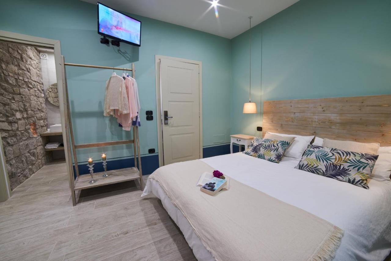 Al22 Di Piazza Del Gesu Hotel Viterbo Ngoại thất bức ảnh
